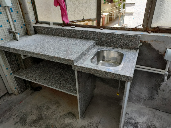 教师公寓洗手器材.jpg