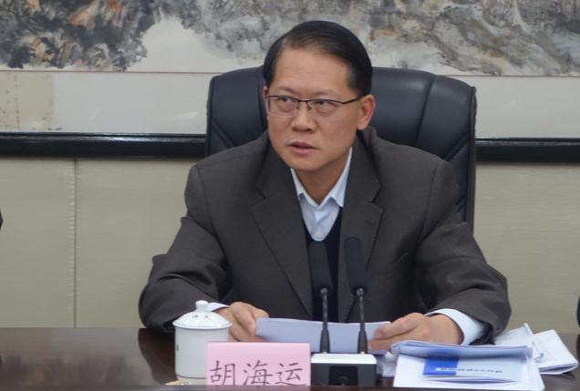 坚持问题导向 加快建设进度